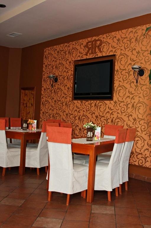 Olymp Penzion Komarno Ngoại thất bức ảnh